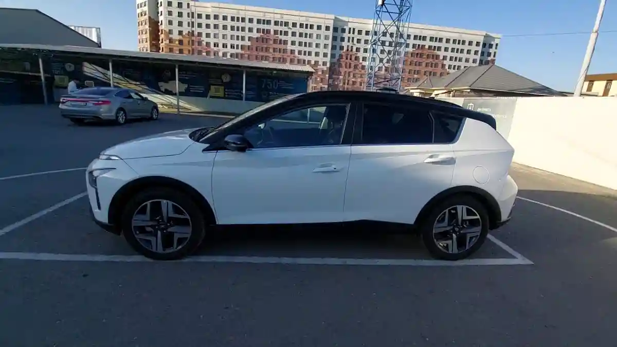 Hyundai Bayon 2024 года за 10 000 000 тг. в Шымкент