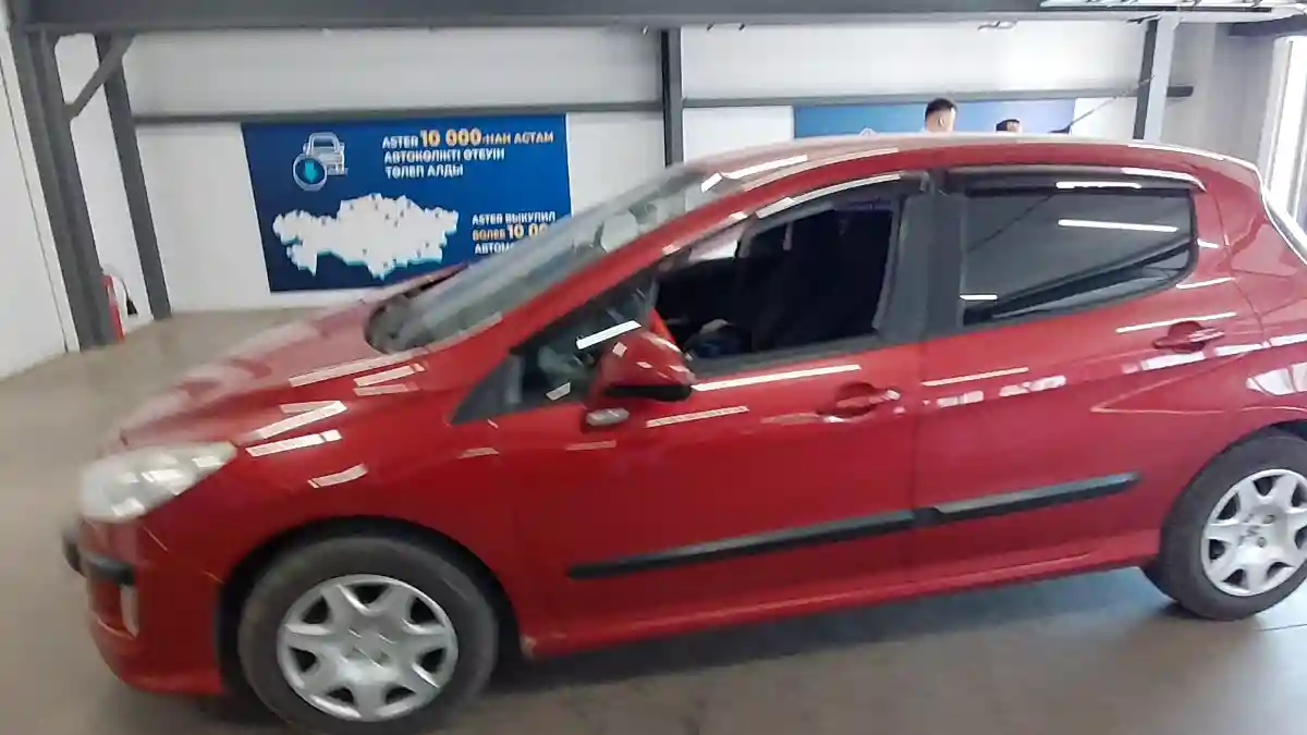 Peugeot 308 2009 года за 2 500 000 тг. в Астана