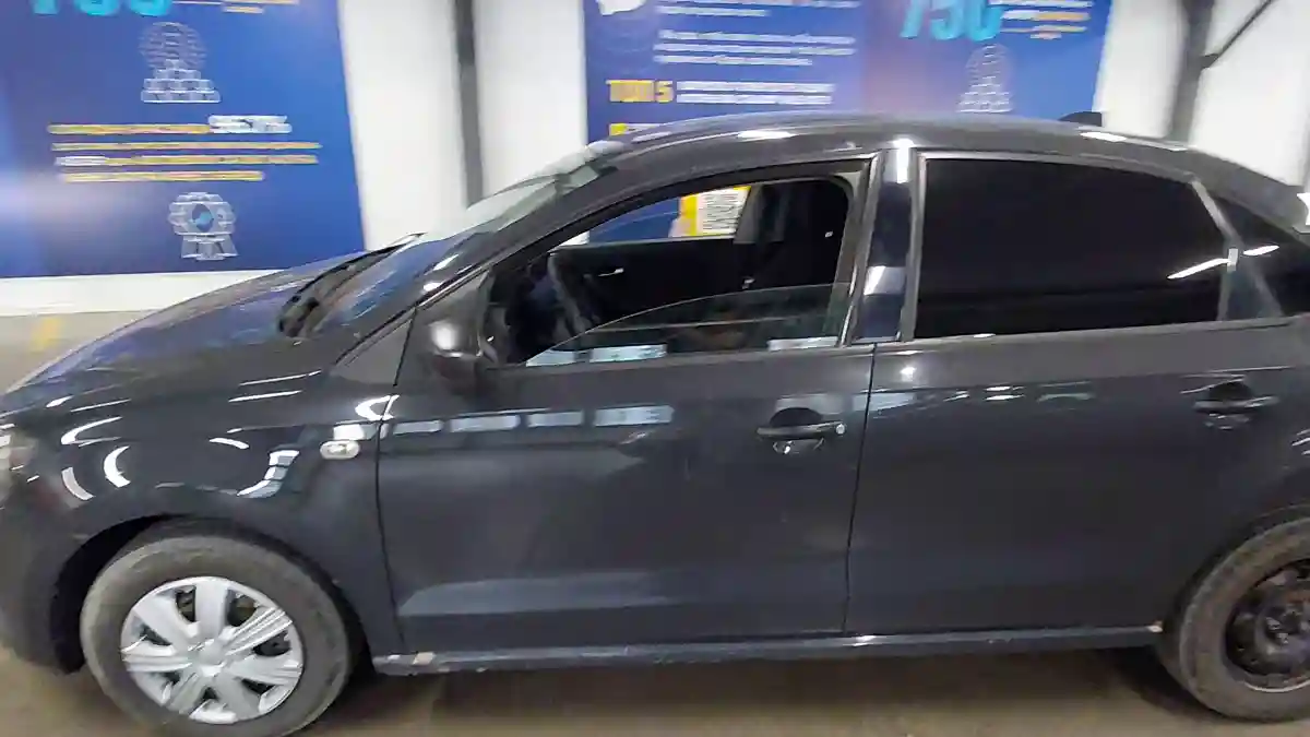 Volkswagen Polo 2014 года за 3 500 000 тг. в Астана