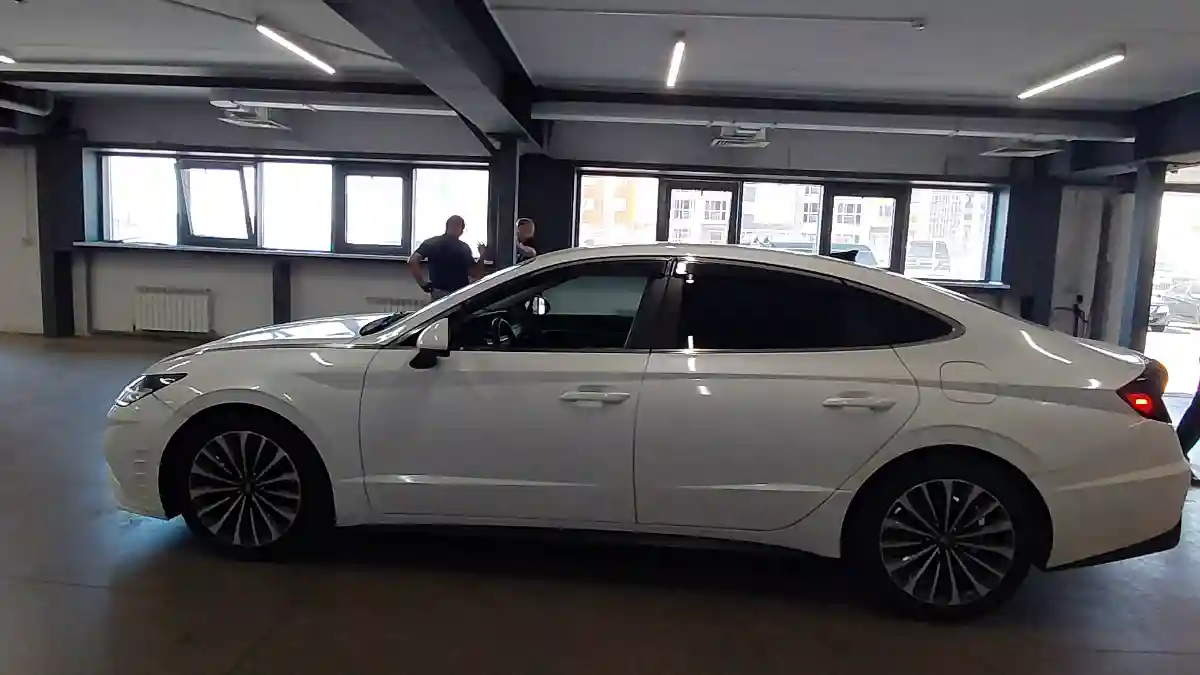 Hyundai Sonata 2022 года за 11 000 000 тг. в Астана
