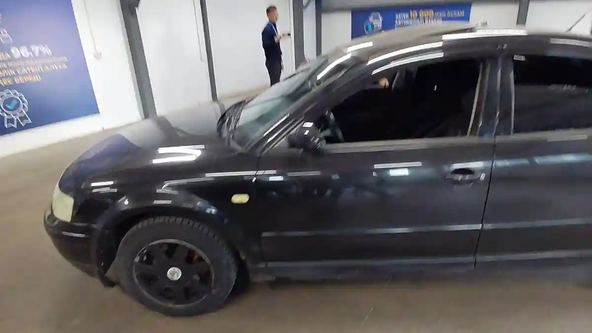 Volkswagen Passat 1999 года за 1 700 000 тг. в Астана