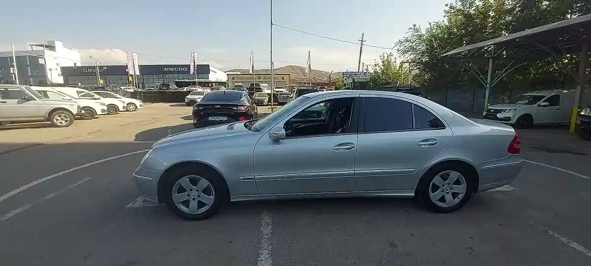 Mercedes-Benz E-Класс 2002 года за 4 000 000 тг. в Алматы