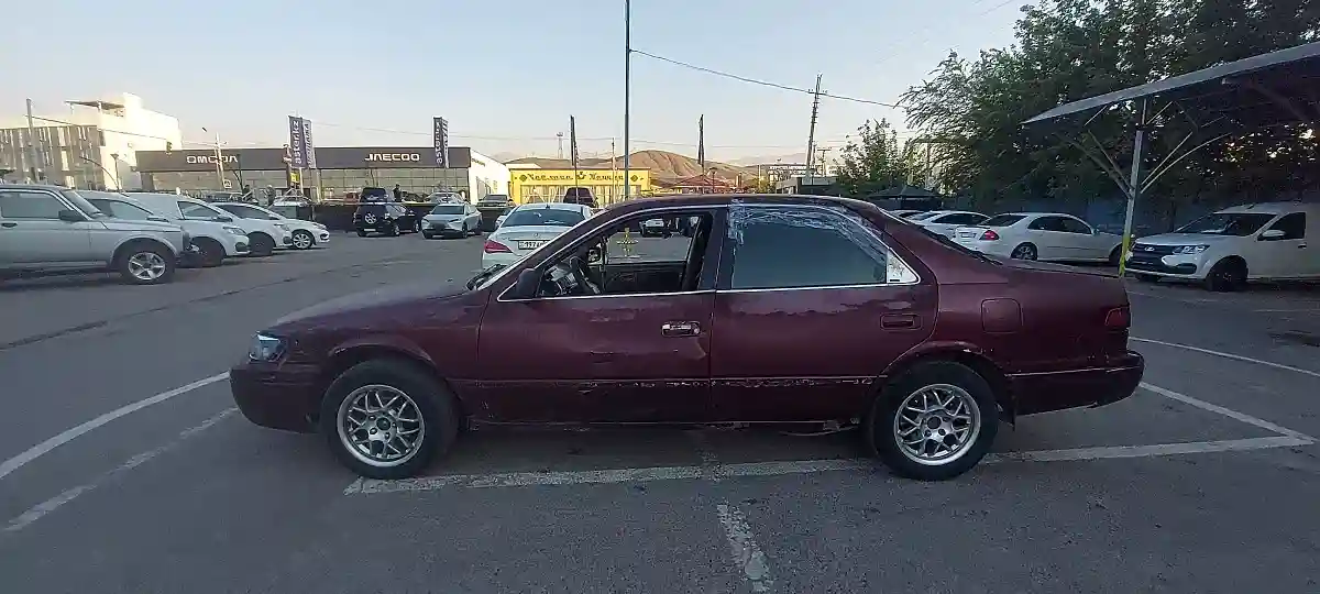 Toyota Camry 1997 года за 850 000 тг. в Алматы