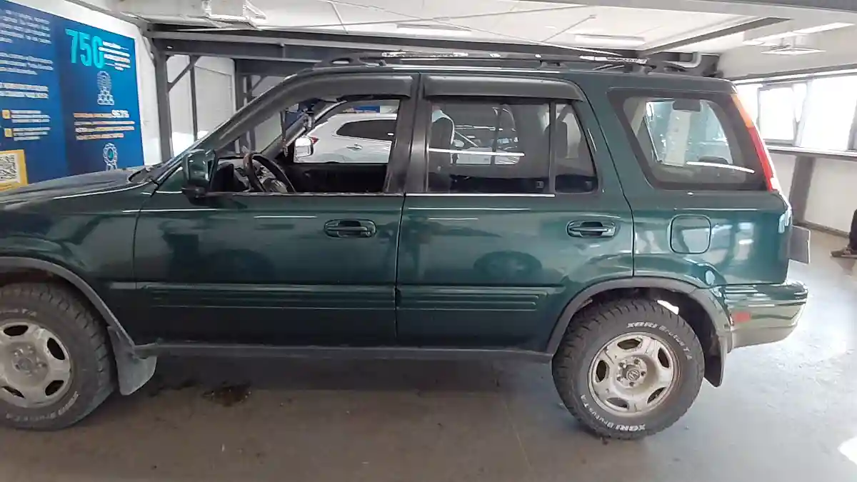 Honda CR-V 2000 года за 3 200 000 тг. в Астана