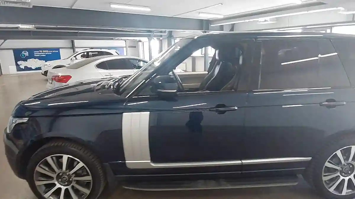 Land Rover Range Rover 2013 года за 20 000 000 тг. в Астана