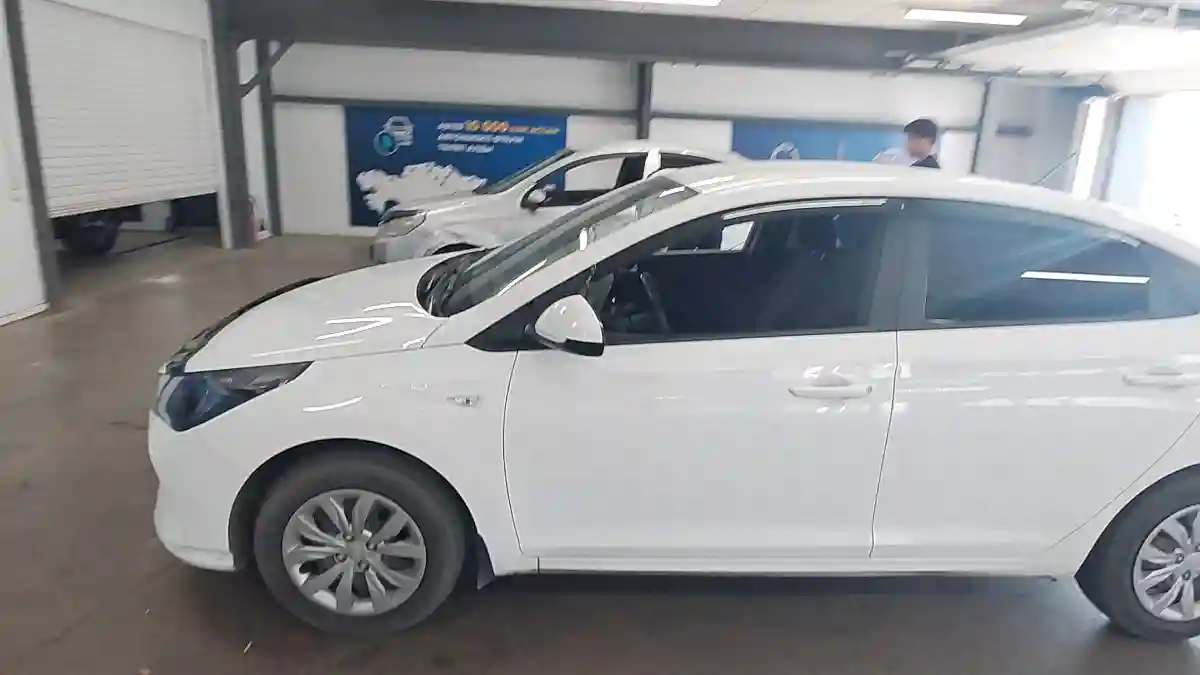 Hyundai Accent 2021 года за 6 200 000 тг. в Астана