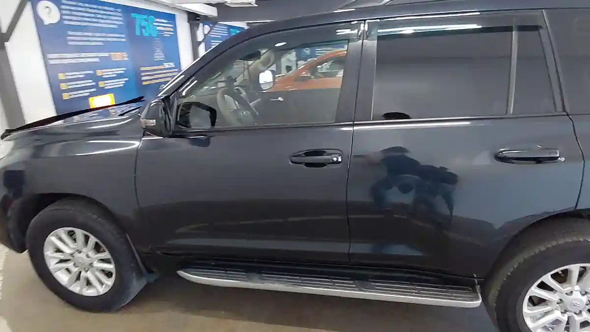 Toyota Land Cruiser Prado 2011 года за 10 000 000 тг. в Астана