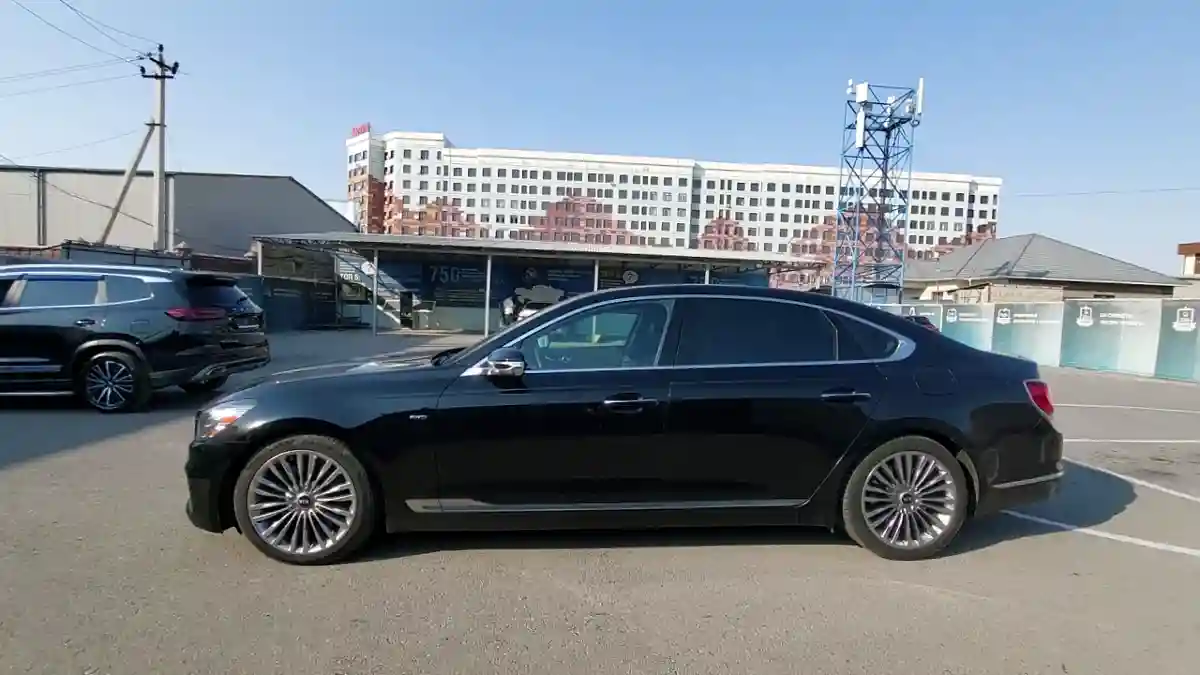 Kia K900 2018 года за 20 000 000 тг. в Шымкент