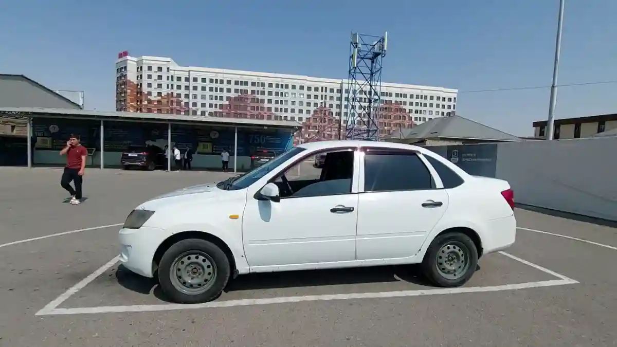 LADA (ВАЗ) Granta 2012 года за 1 400 000 тг. в Шымкент