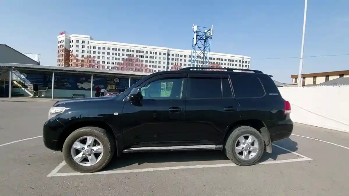 Toyota Land Cruiser 2011 года за 18 000 000 тг. в Шымкент