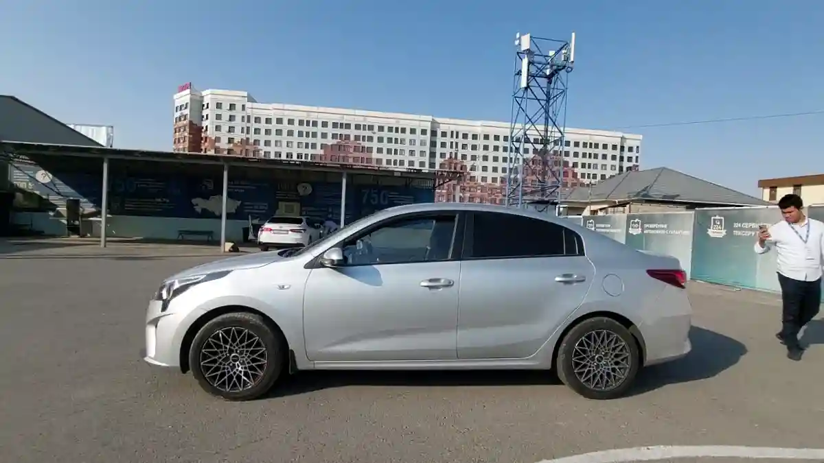Kia Rio 2021 года за 6 700 000 тг. в Шымкент