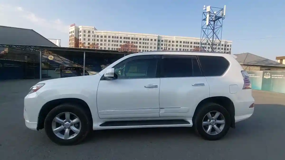 Lexus GX 2018 года за 25 000 000 тг. в Шымкент