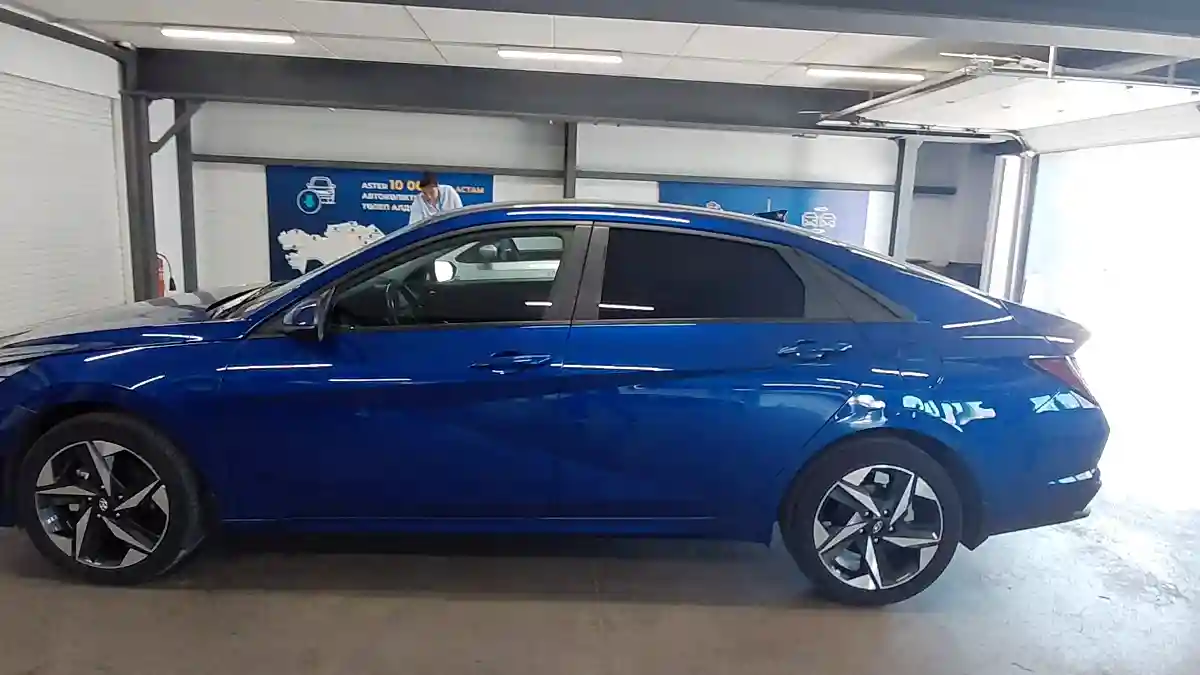Hyundai Elantra 2023 года за 8 200 000 тг. в Астана