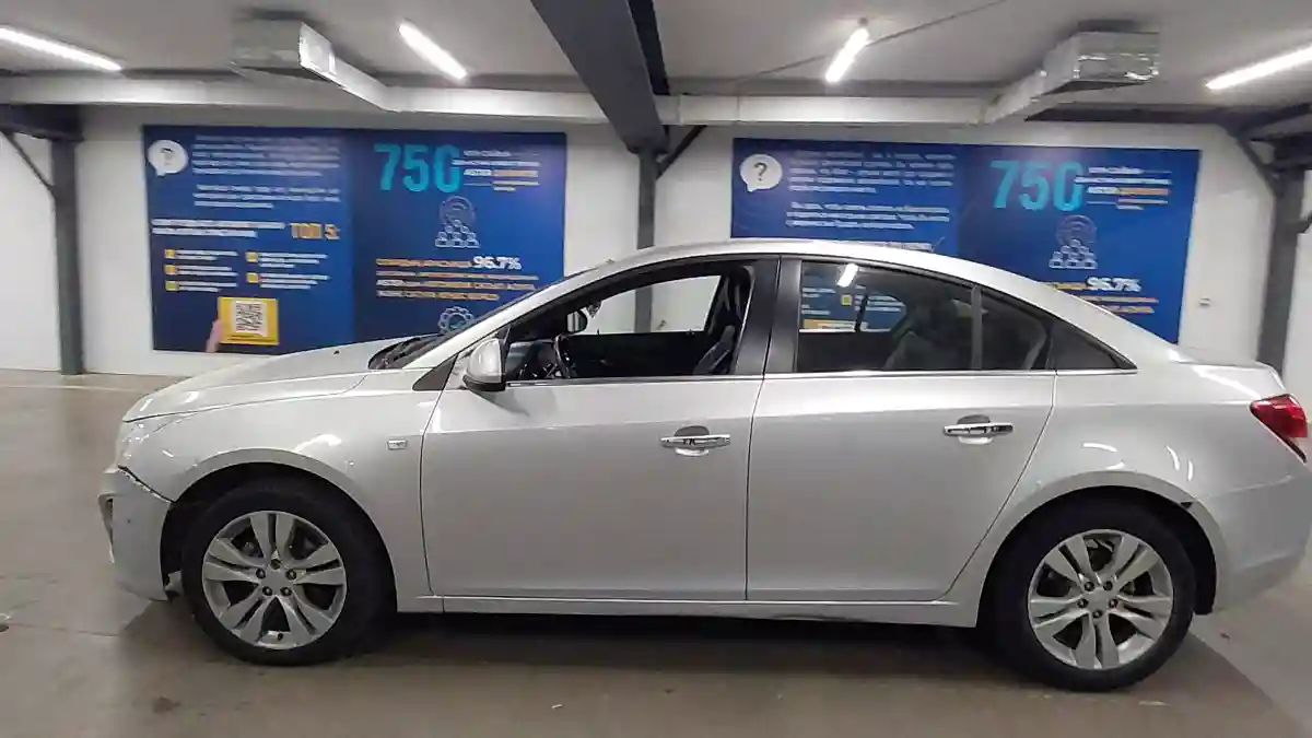 Chevrolet Cruze 2013 года за 3 000 000 тг. в Астана