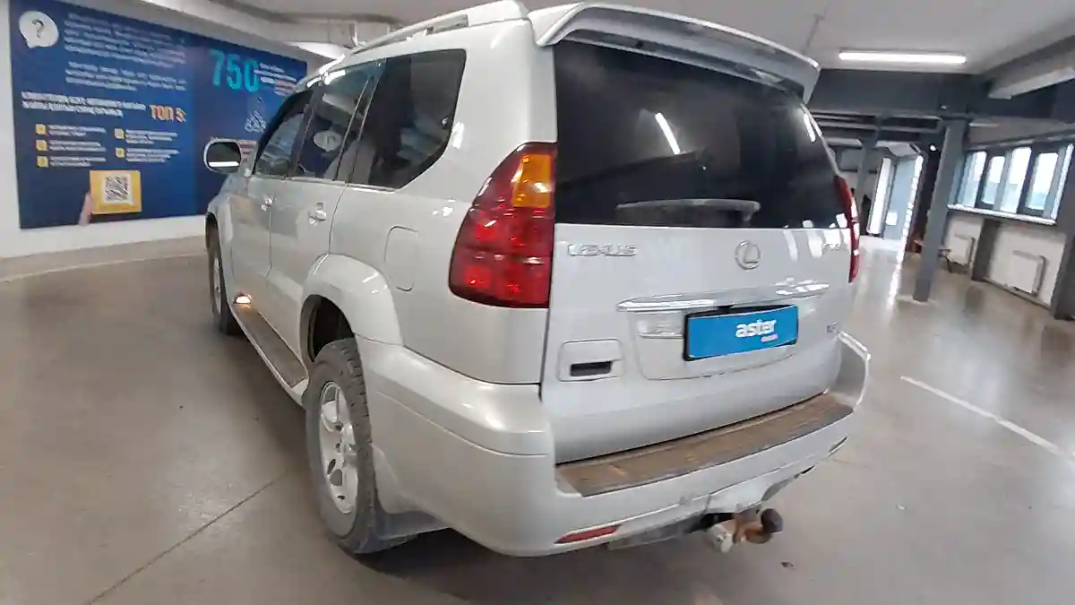 Lexus GX 2004 года за 11 000 000 тг. в Астана