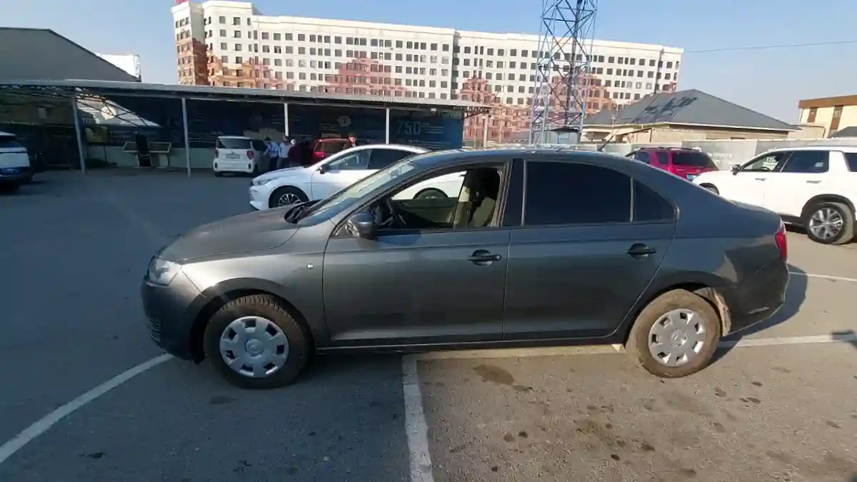 Skoda Rapid 2014 года за 2 400 000 тг. в Шымкент