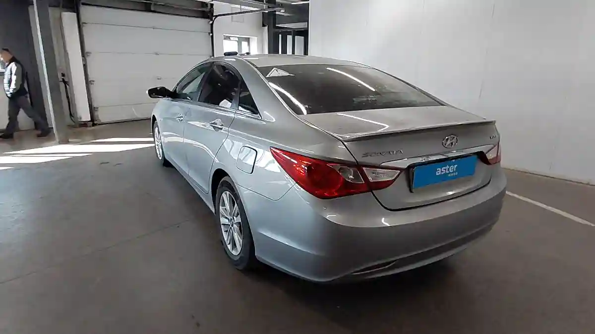 Hyundai Sonata 2011 года за 5 000 000 тг. в Астана