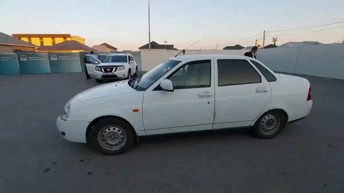 LADA (ВАЗ) Priora 2012 года за 1 500 000 тг. в Шымкент