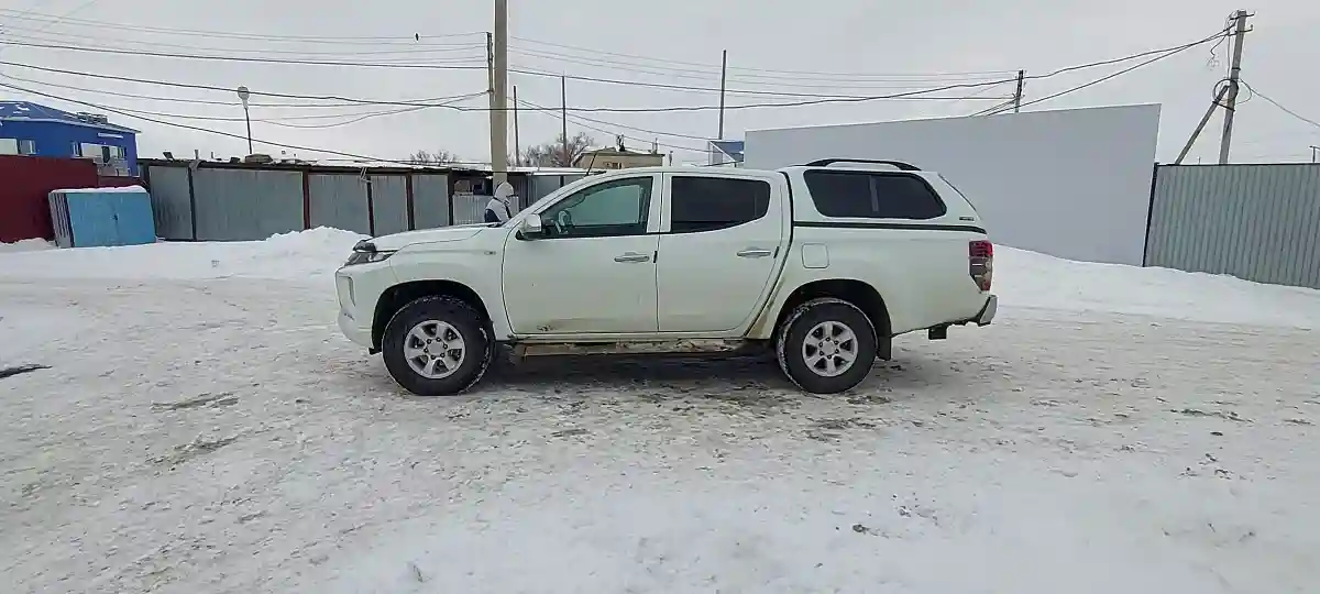 Mitsubishi L200 2020 года за 13 500 000 тг. в Атырау