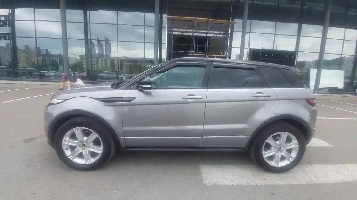 Land Rover Range Rover Evoque 2013 года за 14 000 000 тг. в Астана