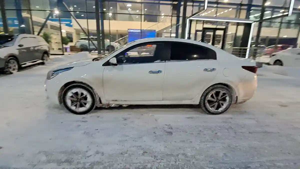Kia Rio 2019 года за 9 000 000 тг. в Экибастуз