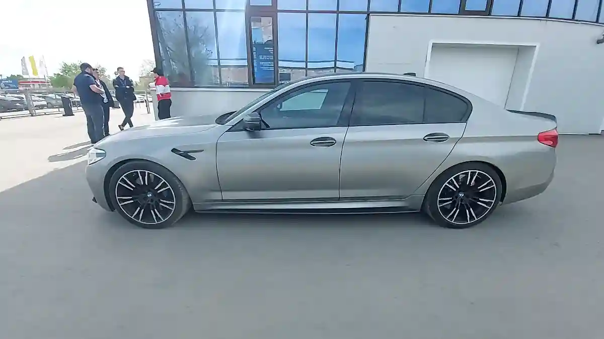 BMW M5 2018 года за 51 500 000 тг. в Актобе