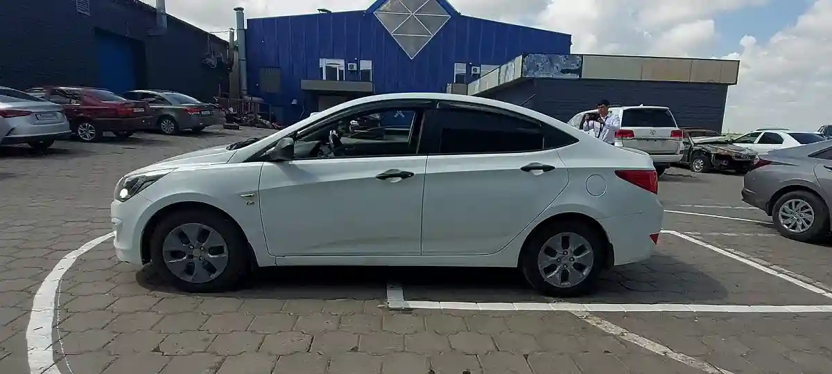 Hyundai Accent 2014 года за 5 500 000 тг. в Караганда