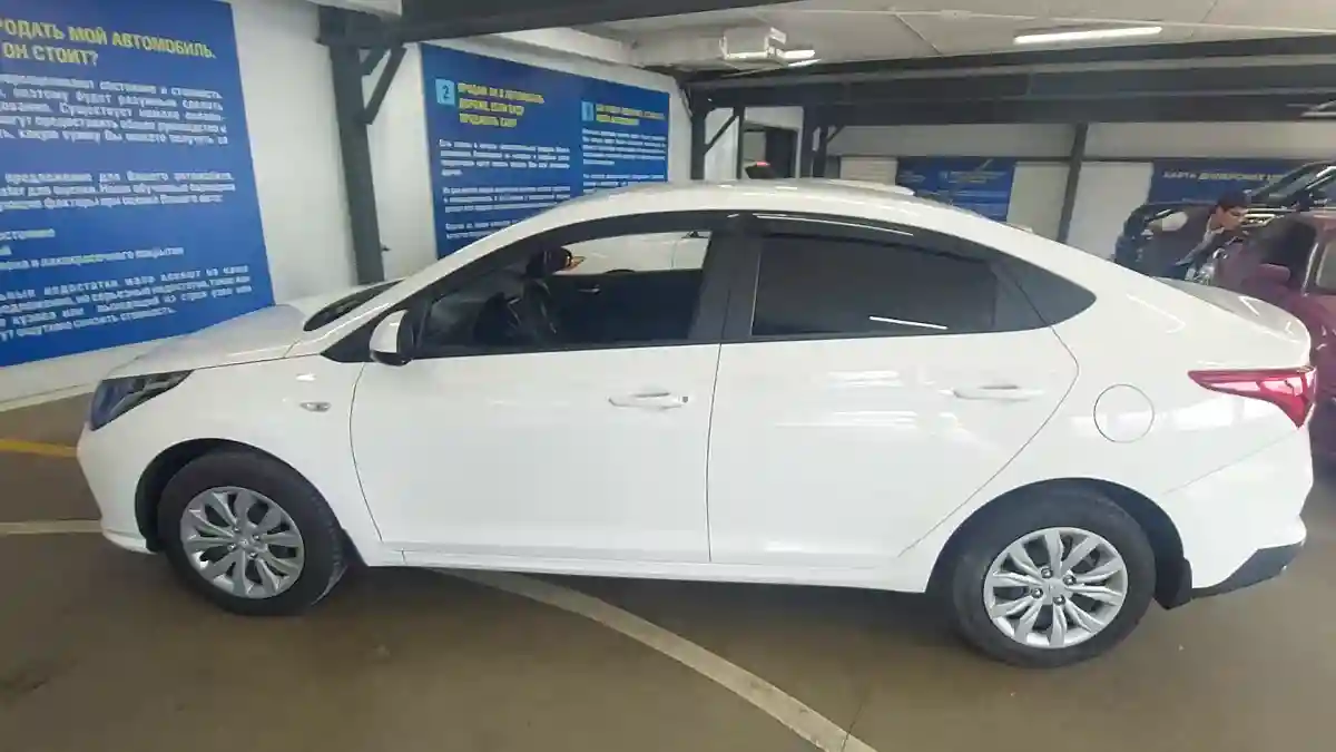 Hyundai Accent 2022 года за 11 500 000 тг. в Астана