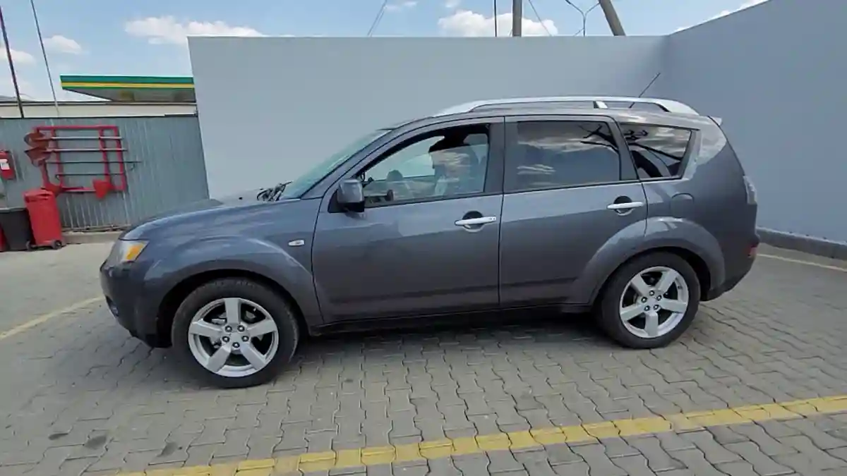 Mitsubishi Outlander 2007 года за 8 300 000 тг. в Кокшетау
