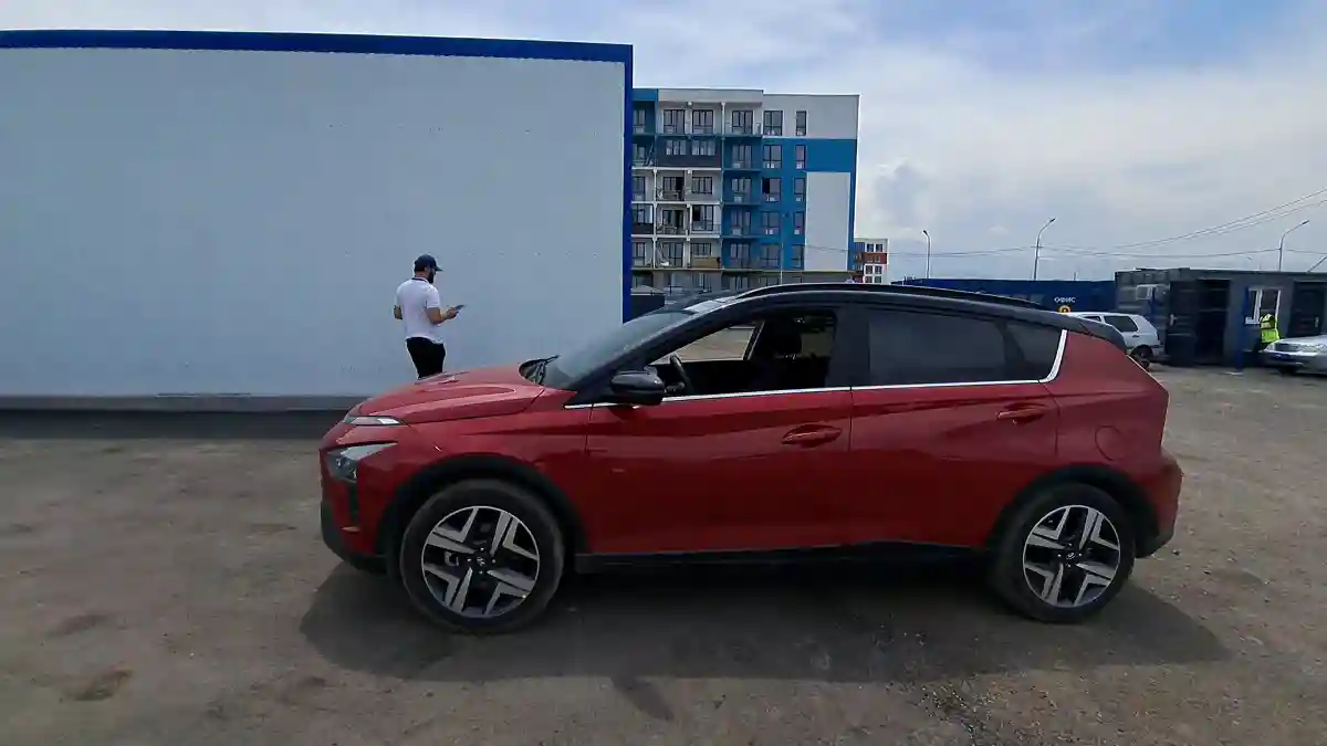 Hyundai Bayon 2023 года за 13 000 000 тг. в Алматы