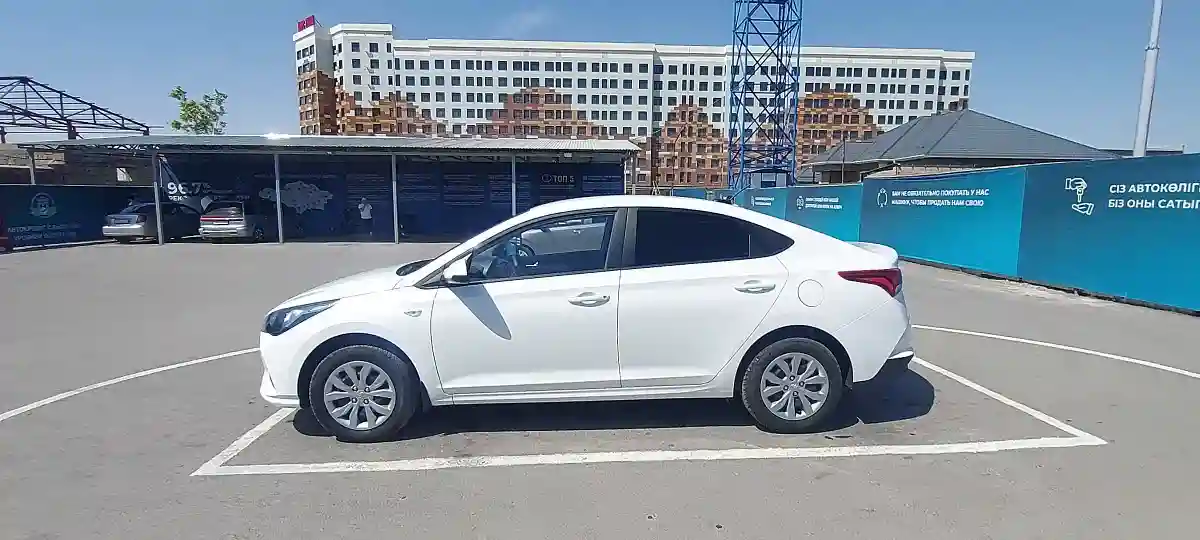 Hyundai Accent 2022 года за 8 500 000 тг. в Шымкент