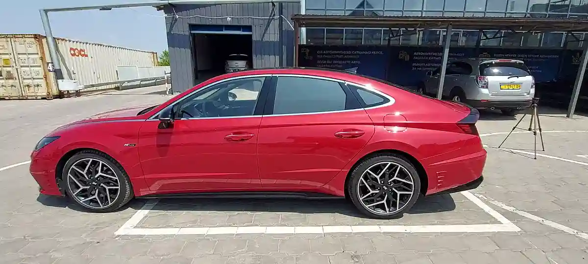 Hyundai Sonata 2021 года за 18 500 000 тг. в Караганда