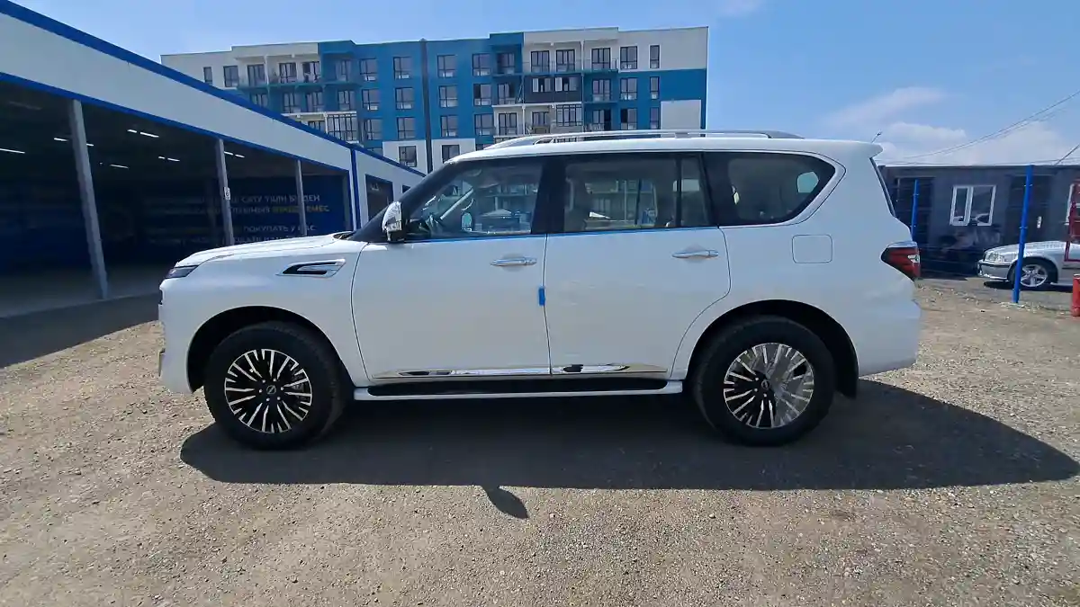 Nissan Patrol 2022 года за 43 000 000 тг. в Алматы