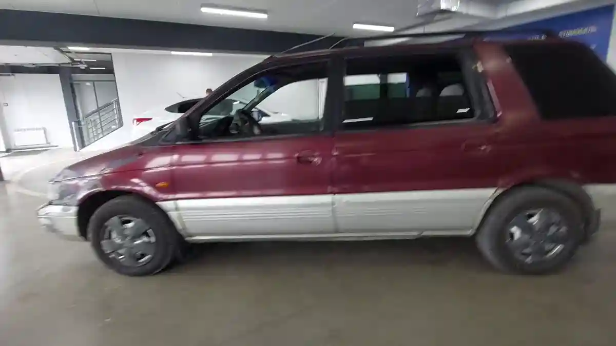 Mitsubishi Space Wagon 1997 года за 2 000 000 тг. в Астана