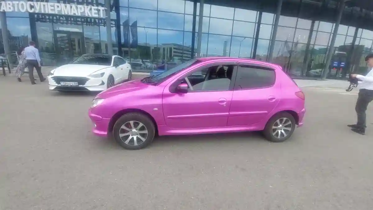 Peugeot 206 2006 года за 2 700 000 тг. в Астана