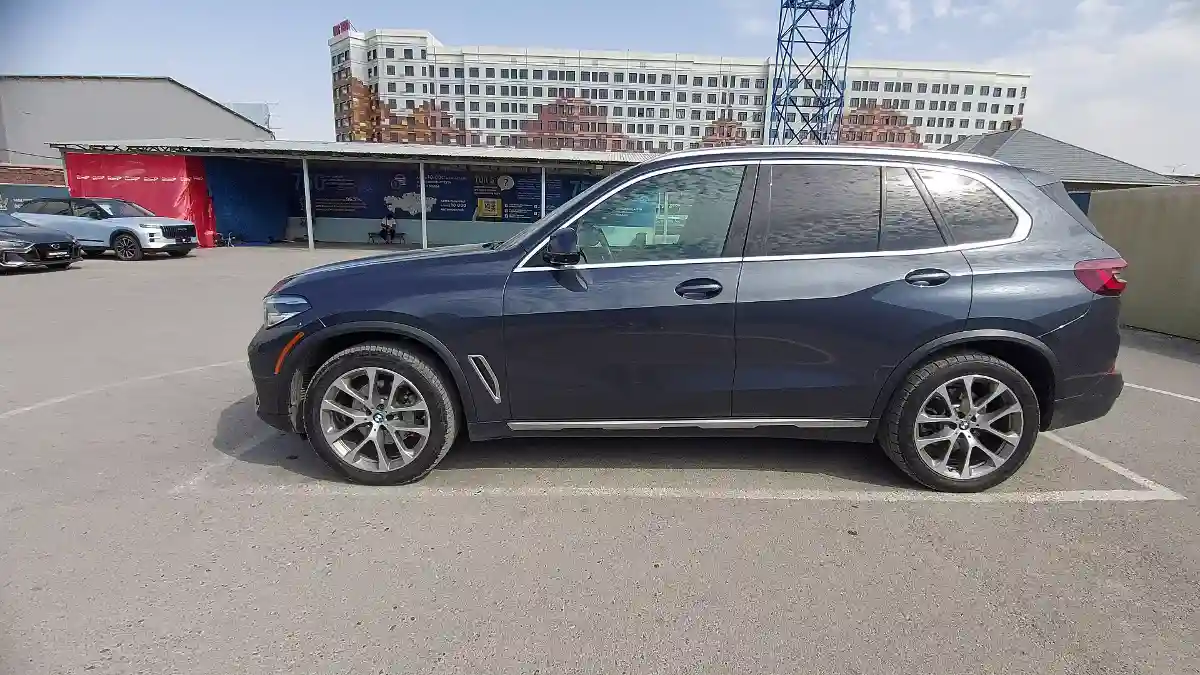 BMW X5 2020 года за 35 000 000 тг. в Алматы