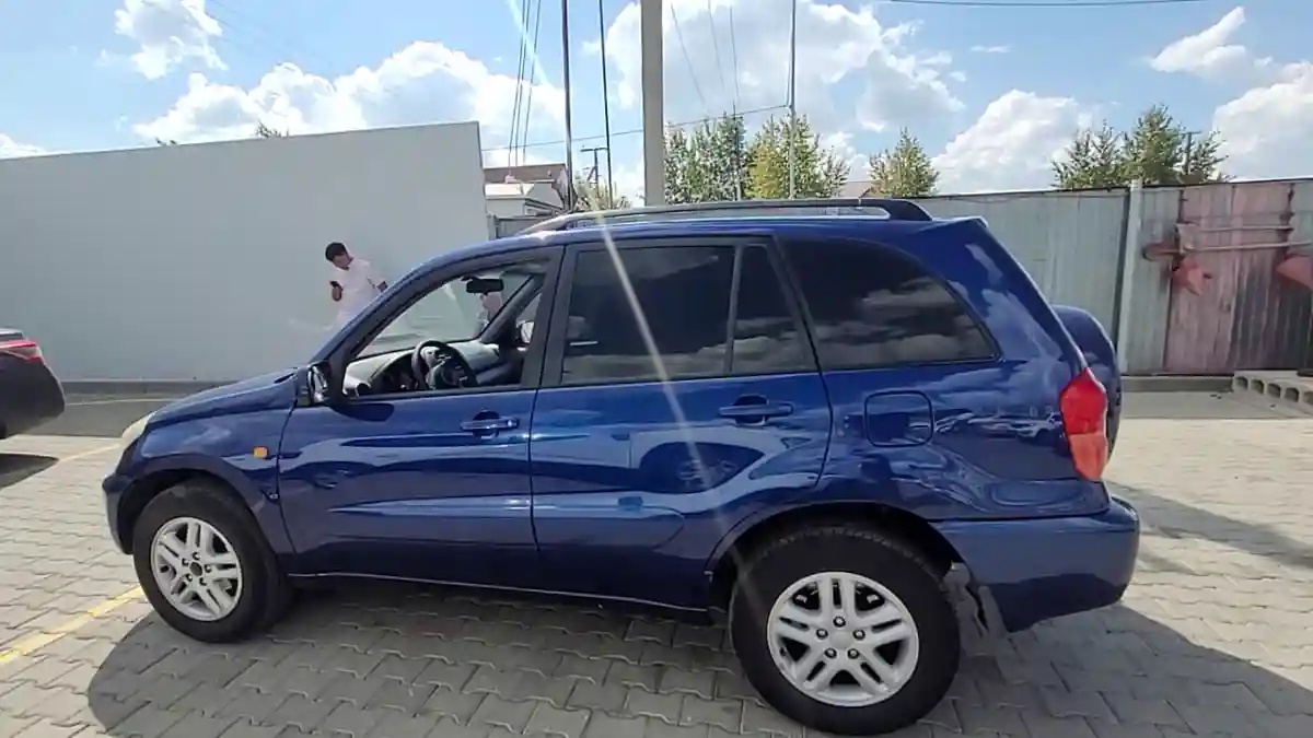 Toyota RAV4 2003 года за 5 300 000 тг. в Кокшетау