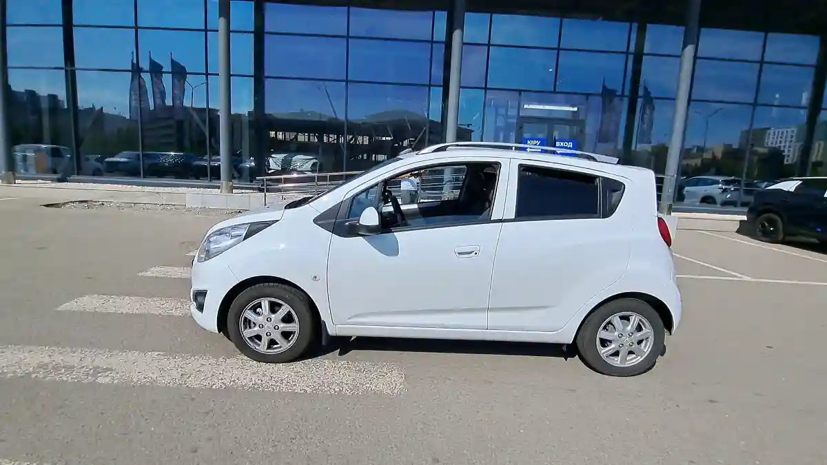 Chevrolet Spark 2023 года за 5 500 000 тг. в Астана
