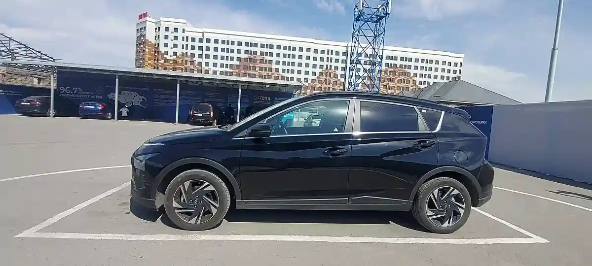 Hyundai Bayon 2023 года за 10 000 000 тг. в Шымкент