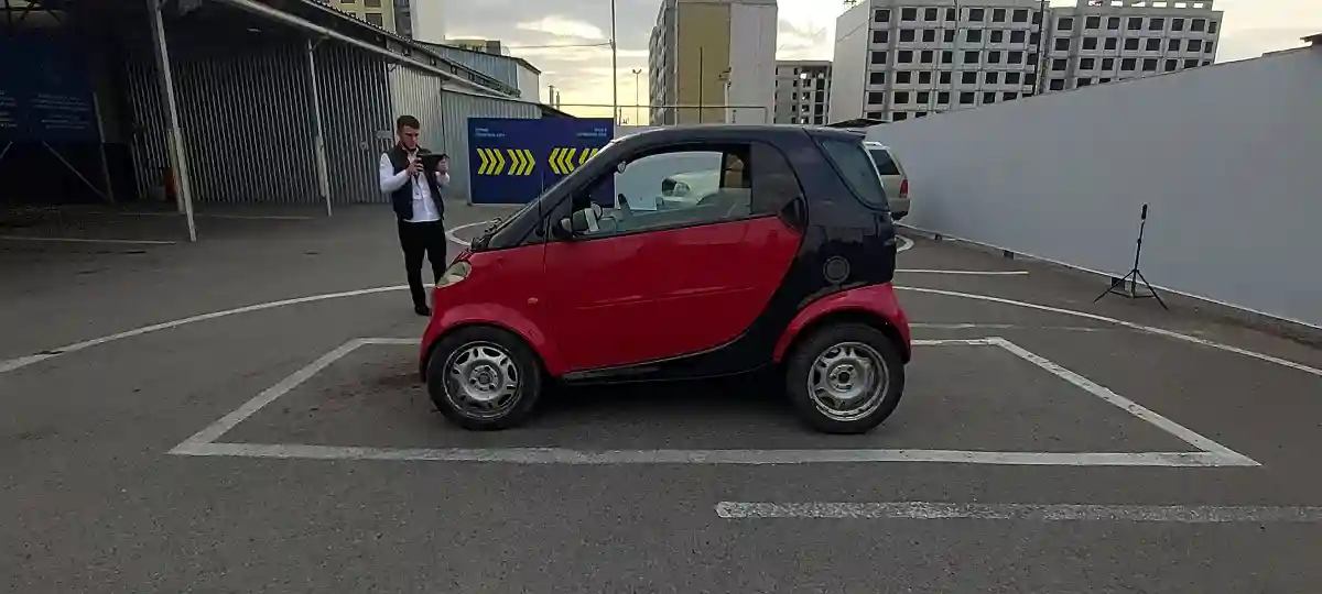 Smart Fortwo 2001 года за 1 300 000 тг. в Алматы