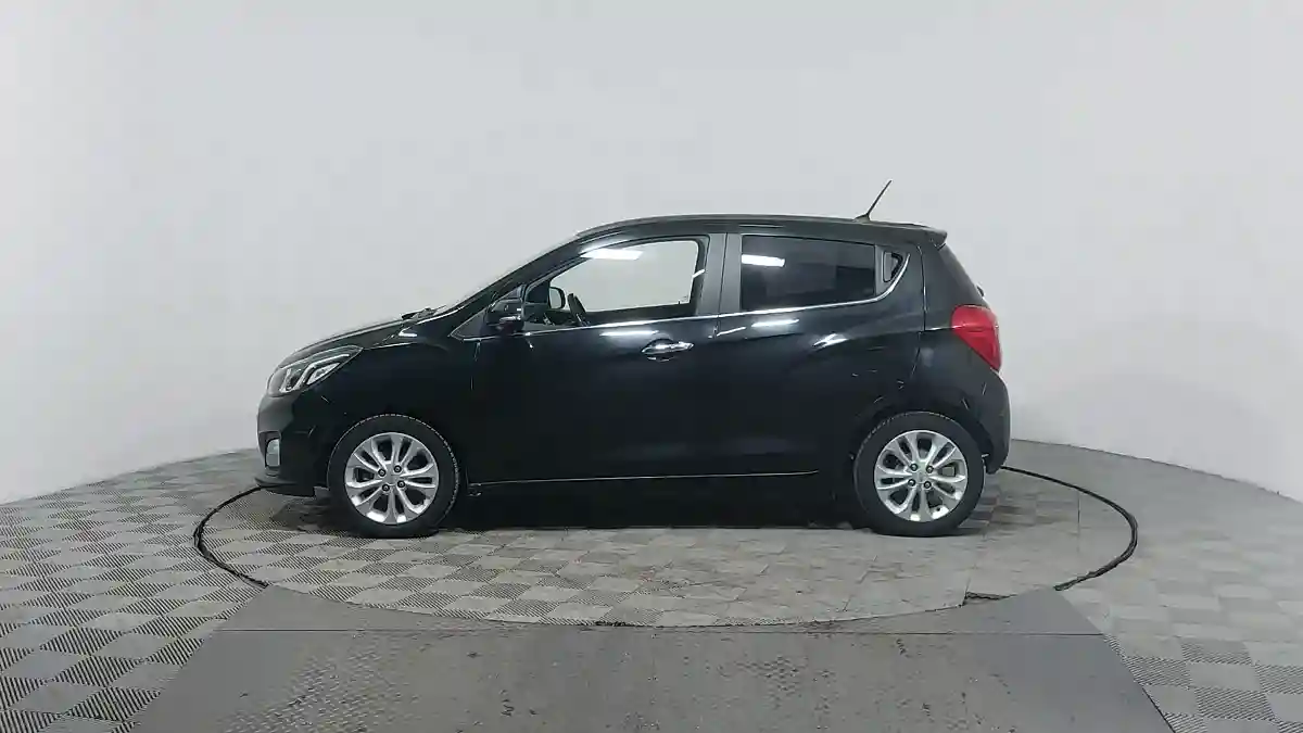 Chevrolet Spark 2019 года за 4 800 000 тг. в Астана