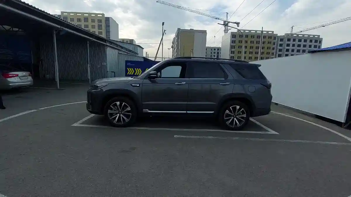 Changan CS95 PLUS 2022 года за 19 000 000 тг. в Алматы