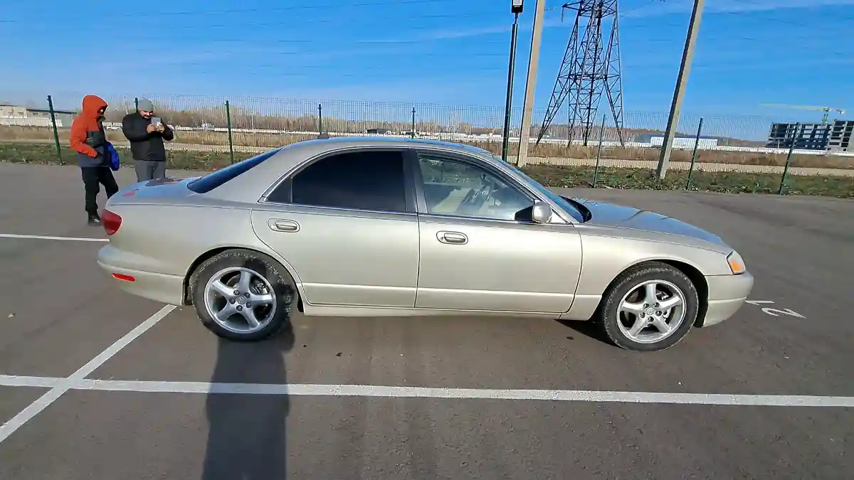 Mazda Millenia 2002 года за 2 900 000 тг. в Петропавловск