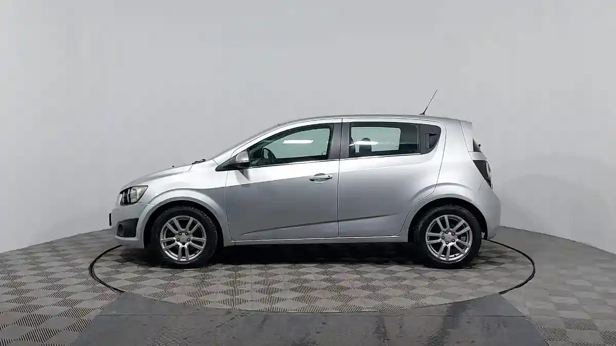 Chevrolet Aveo 2014 года за 4 500 000 тг. в Астана