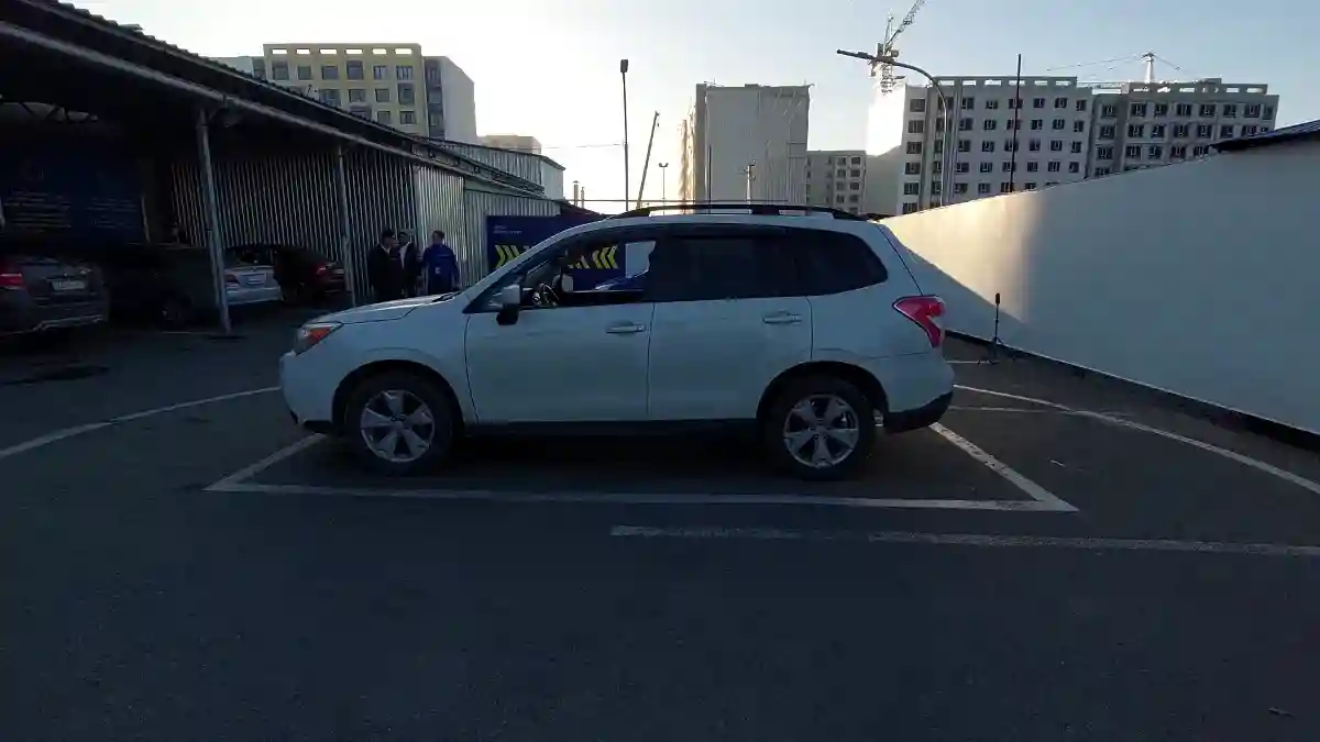 Subaru Forester 2015 года за 9 000 000 тг. в Алматы