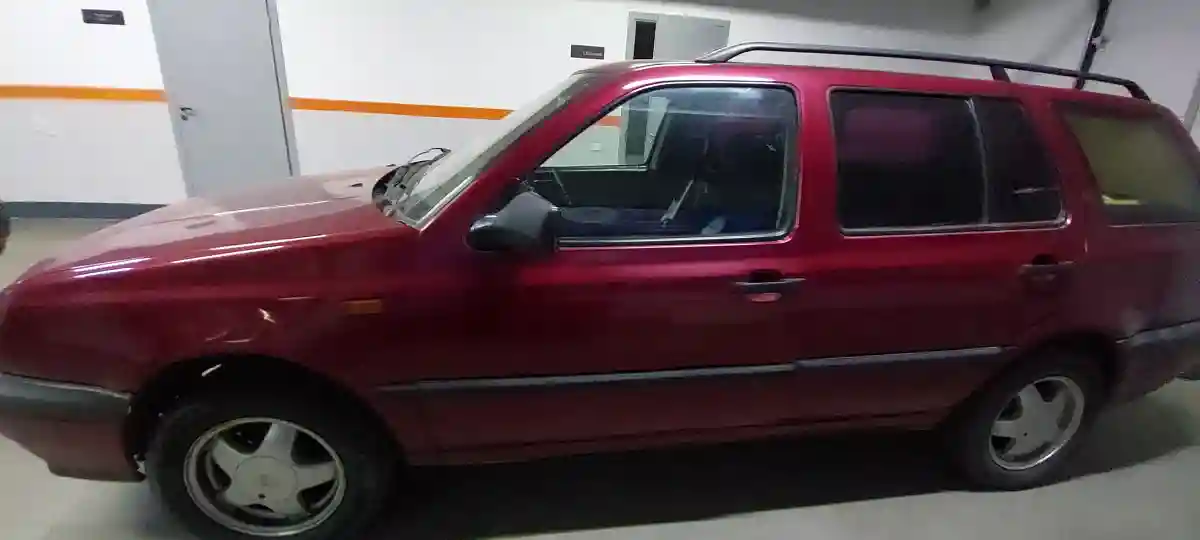 Volkswagen Golf 1994 года за 1 500 000 тг. в Уральск