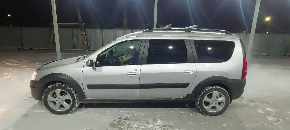 LADA (ВАЗ) Largus Cross 2018 года за 5 500 000 тг. в Атырау