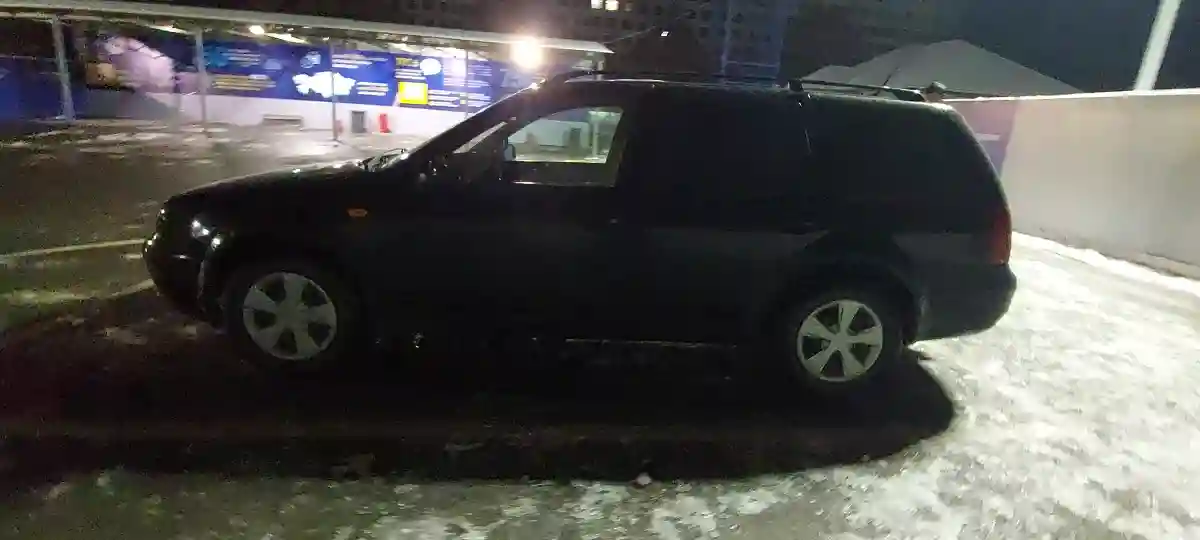 Volkswagen Golf 2000 года за 2 300 000 тг. в Шымкент